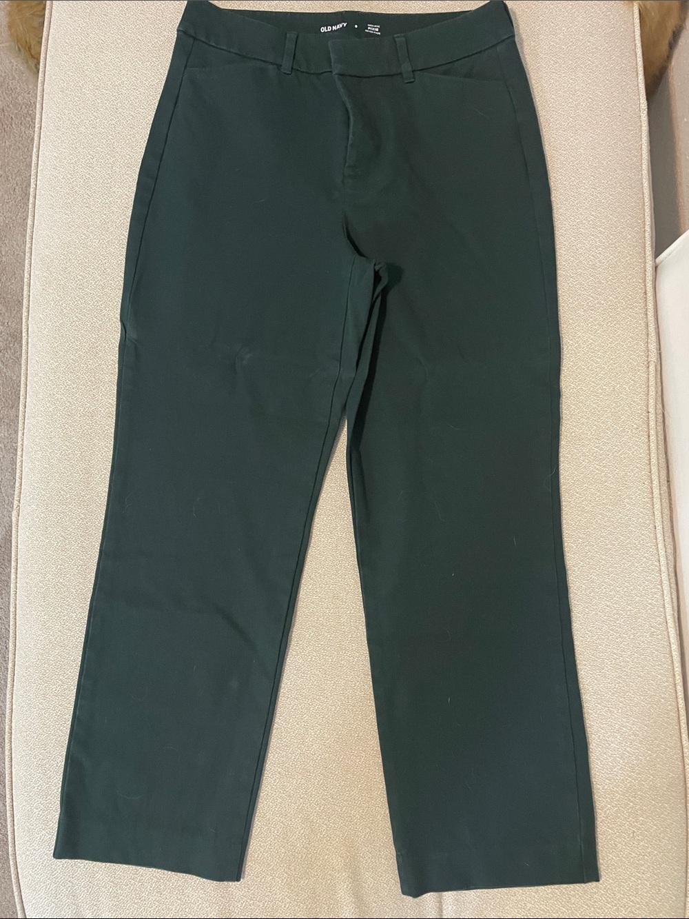 Old Navy high rise Pixie pants. Hunter green, size 8.